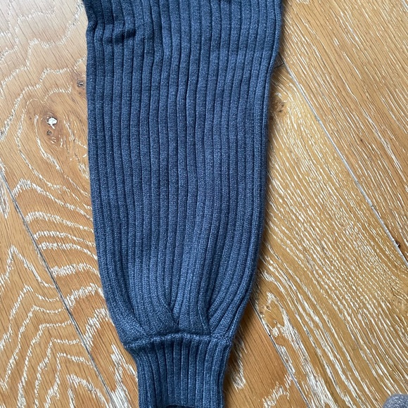 Oversized Turtleneck Sweater Dress - Picture 7 of 8